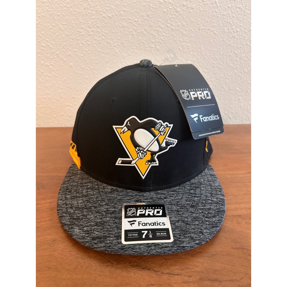 NHL Pittsburgh Penguins Fanatics Authentic Pro Fitted Hat Black Grey 7 1/8 NEW